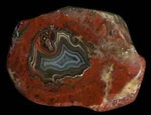 Banded and Plume Agate