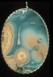Pom Pom Agate